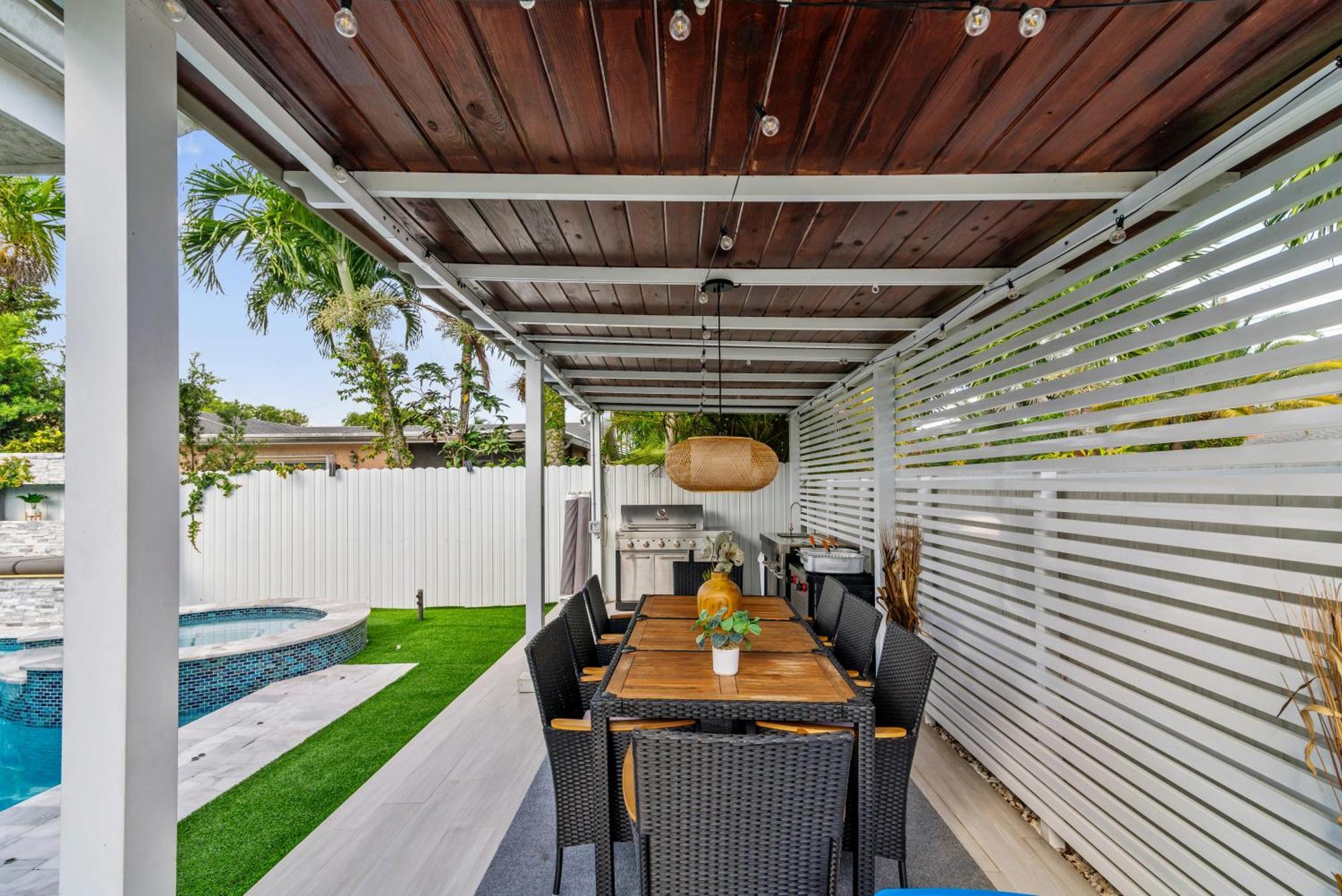 Casa de Férias Luxury House W Heated Pool & Jacuzzi *