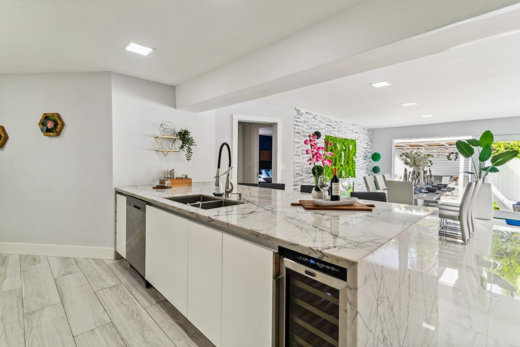 Luxury House W Heated Pool & Jacuzzi Miami