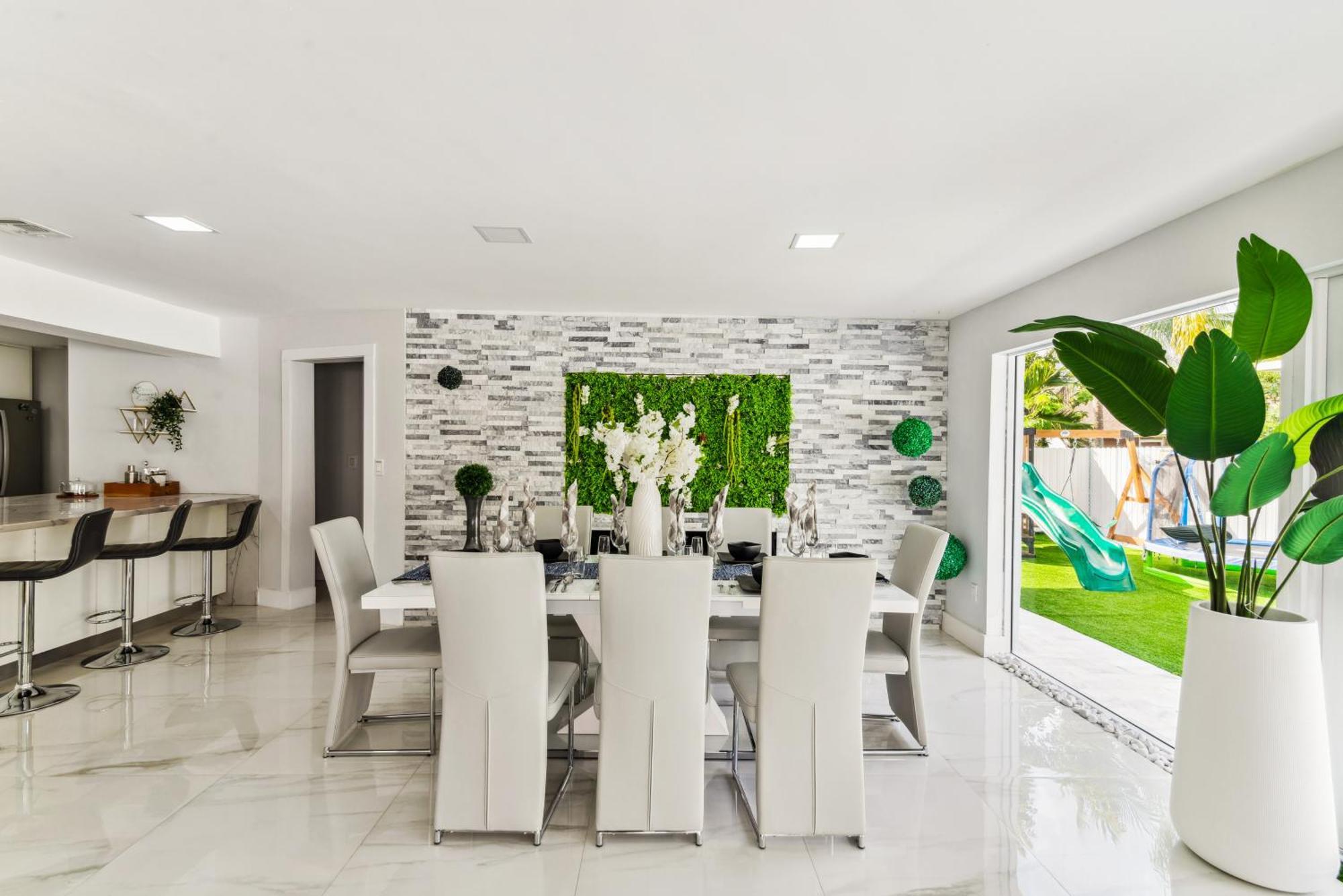 Luxury House W Heated Pool & Jacuzzi Casa de Férias