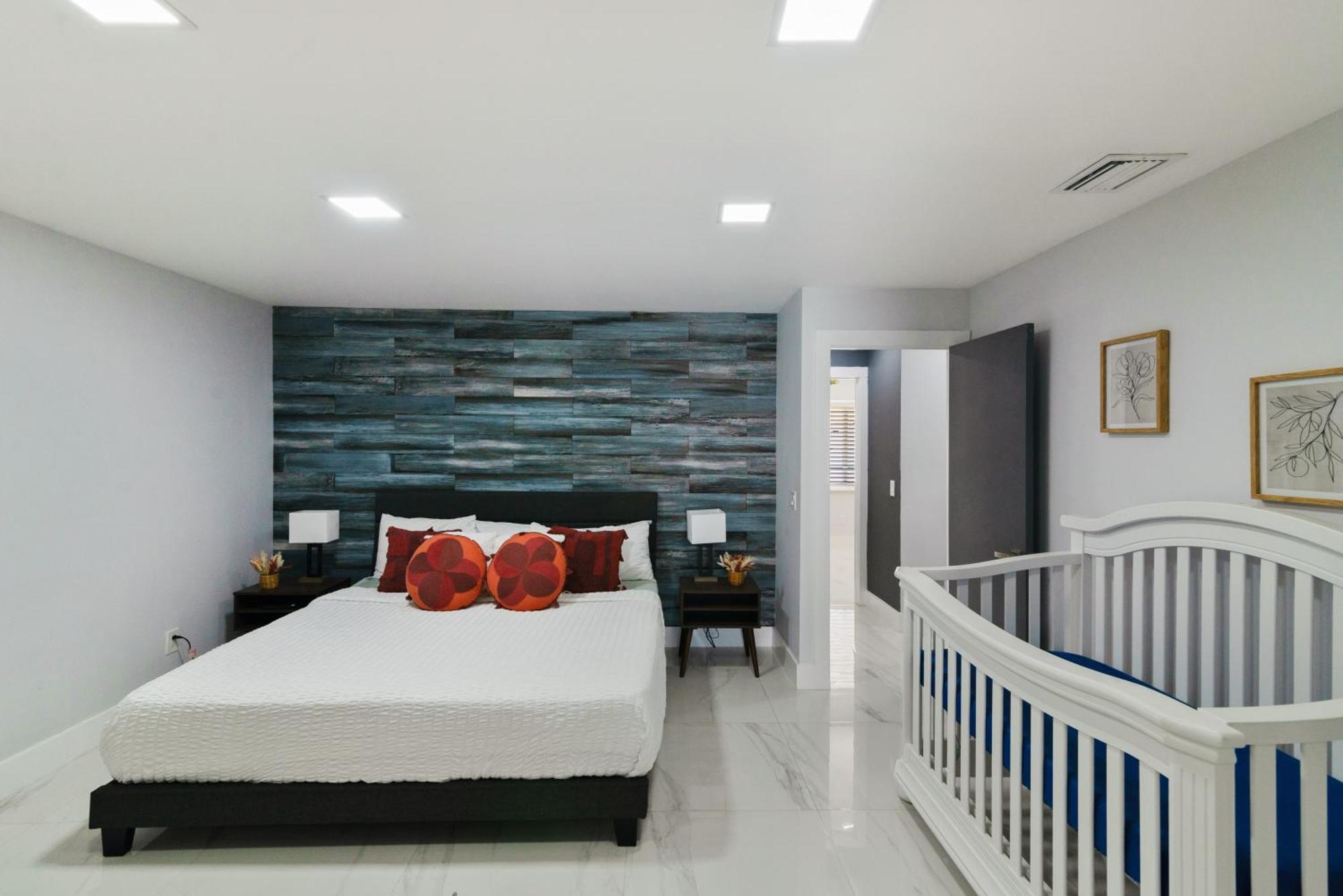 Luxury House W Heated Pool & Jacuzzi Miami