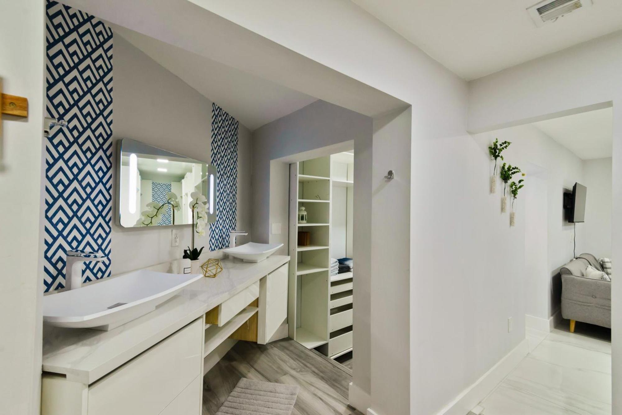 Luxury House W Heated Pool & Jacuzzi Casa de Férias Miami